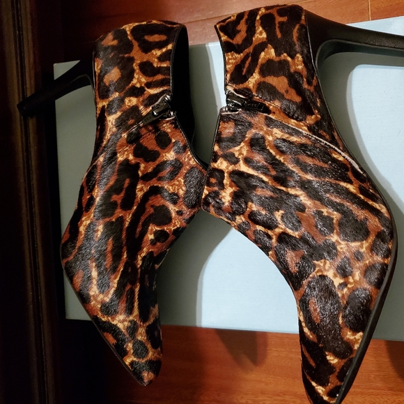 Hide Skin Booties - Picture 6 of 8